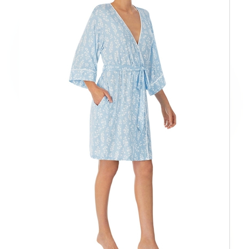 Kate Spade White & Blue Floral Print Summer Robe w/Tie Belt, Soft & Lightweight.